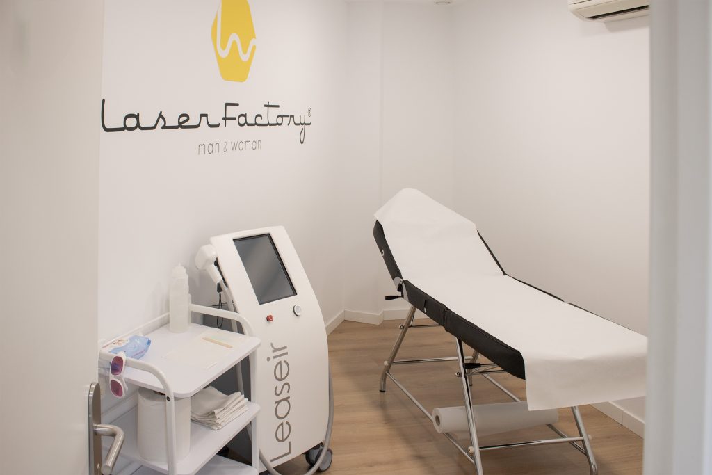 cabina centre laser factory Bcn Marina