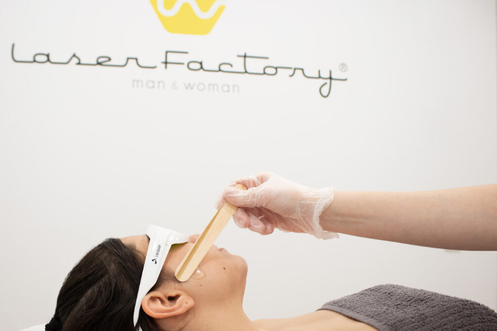 depilacio laser facial femenina